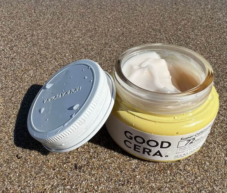 Holika Holika Good Cera Super Ceramide Cream packaging