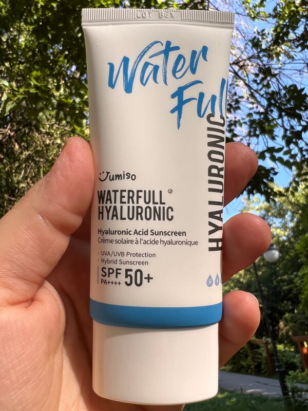 Jumiso Waterfull Hyaluronic Sunscreen