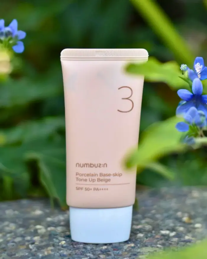 Numbuzin No.3 Porcelain Base-skip Tone Up Beige Review