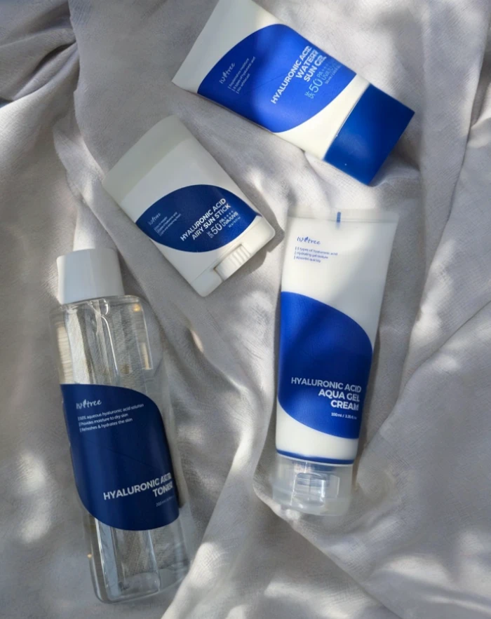Isntree Hyaluronic Line